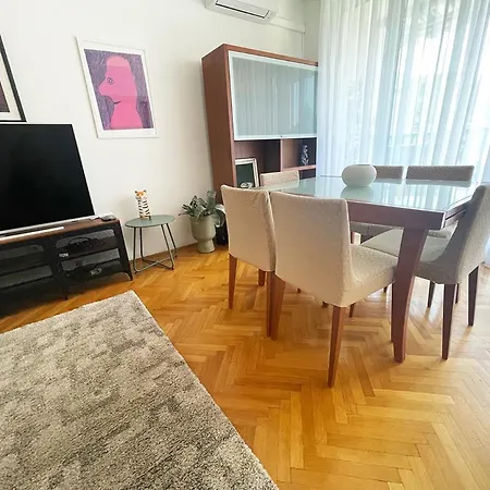 Διαμέρισμα Edi, Spacious With Sauna And Balcony *